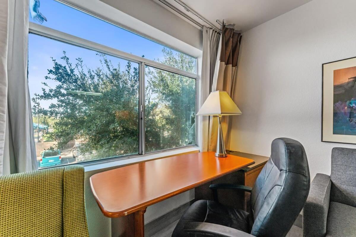 Chandler Promo 1Bd 1Ba Екстер'єр фото